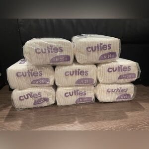 Cuties Skin Smart, Absorbent & Hypoallergenic Diapers Size Newborn